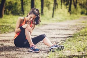 The physical love-hate relationship between exercise and knees