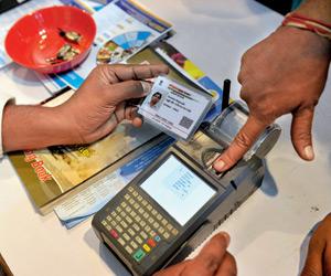 March 31 Aadhaar linking deadline may be extended: Government to SC