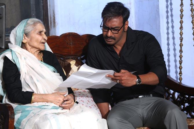 Pushpa Joshi and Ajay Devgn