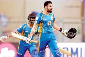 T20 Mumbai League: Triumph Knights' Parkar pens close win vs Bandra Blasters