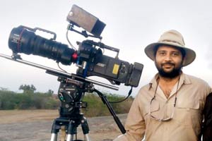 Workshop re-explores traditional filmmaking through 16mm and Super 8 camera