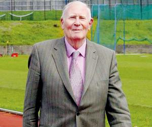 Four-minute mile man Roger Bannister passes away