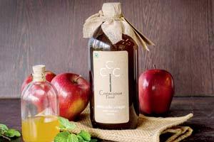 Get your hands on some organic produce at this office-turned-factory outlet