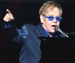Elton John hurls expletives at fan during gig