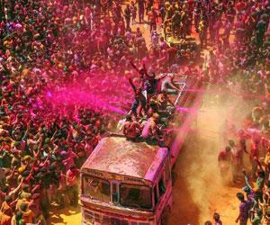 Watch video: Indore celebrates Holi