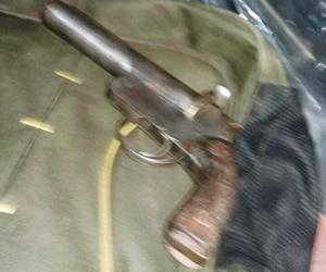 Gun wielding man shoots at his cousin for ousting him from his business