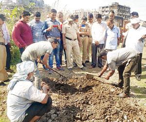 People perform burial in the middle of the night, send residents into a tizzy