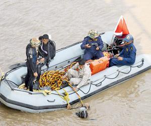Woman cop's murder: Navy divers fail to find trunk containing cop's body parts