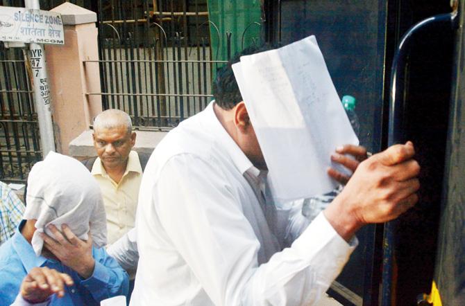 Four arrested accused have been remanded in police custody till March 17. Pic/Sayyed Sameer Abedi