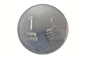 Rupee rebounds 4 paise in opening trade
