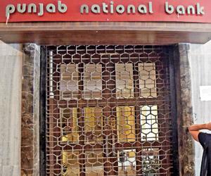 PNB scam: Punjab National Bank's chief internal auditor held by CBI
