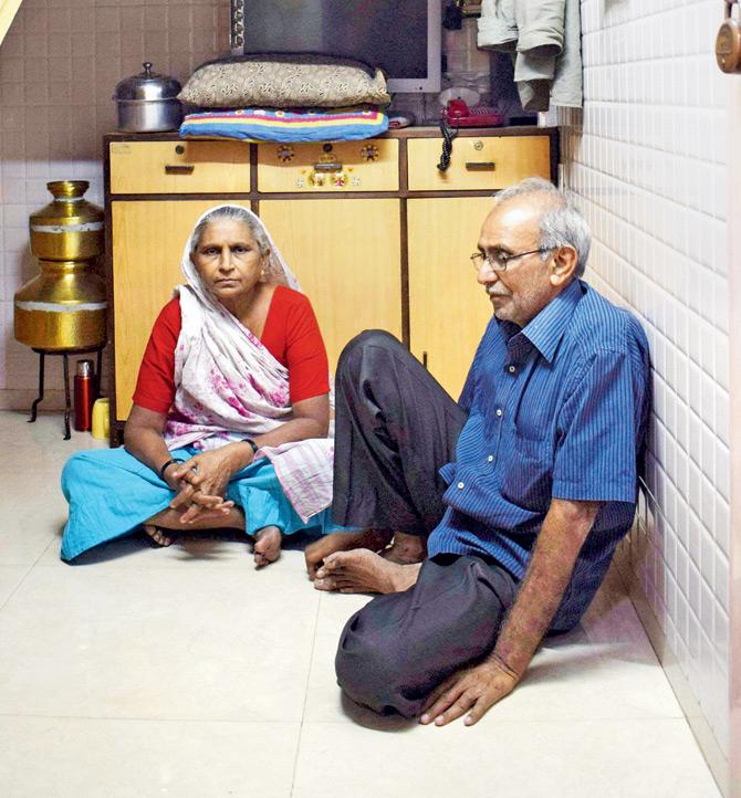 A roof above their heads… Rajesh Maru dreamt of buying a home in Mumbai, said his parents Galal and Shyamji Maru. Pics/Ashish Raje