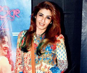 Ad shoot in temple lands Raveena Tandon in trouble