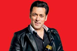 Salman Khan replaces Priyanka Chopra as brand ambassador for fruit juice