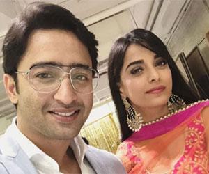 Shaheer Sheikh reunites with Mahabharata co-actor Pooja Sharma, see photo