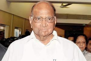 Doctors advise Sharad Pawar to skip travel for 15 days due to swelling of legs