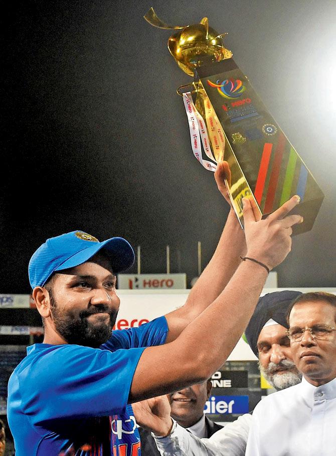 India skipper Rohit Sharma with the Nidahas Trophy