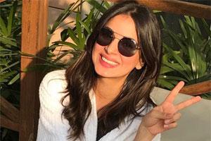 Watch how Kundali Bhagya actress Shraddha Arya's towel dance went wrong