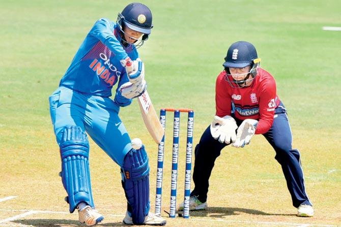 Smriti Mandhana during her 41-ball 62 not out at CCI yesterday. Pics/Suresh Karkera