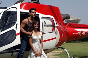Baaghi 2: Tiger Shroff and Disha Patani land in a chopper at Delhi college