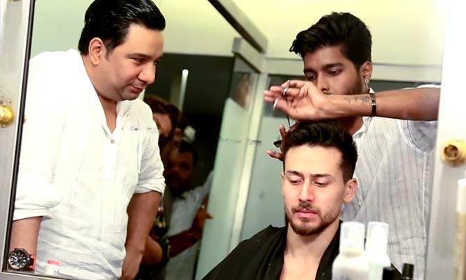 Witness the journey of an emotional Tiger Shroff achieving the Baaghi 2 look