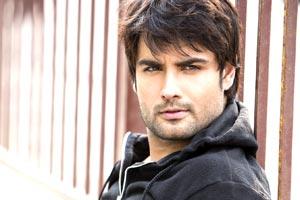 Vivian Dsena talks about completing ten years in the industry