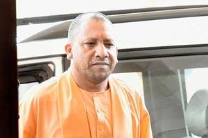 Uttar Pradesh: Yogi Adityanath pays surprise visit to Sultanpur