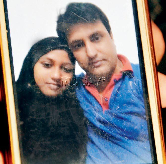 Zara got a chance to speak to her father on Wednesday. Pics/Sayyed Sameer Abedi