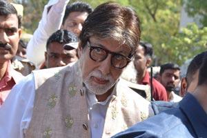Amitabh Bachchan returns from Thugs of Hindostan shoot's Jaipur schedule