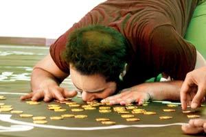 Watch a play that urges actors to weave a story with physical, verbal actions