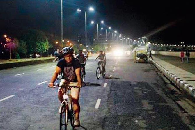 Start wheeling around