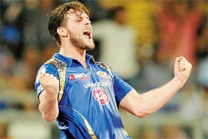 IPL 2018: Mumbai Indians replace Jason Behrendorff with Mitchell McClenaghan