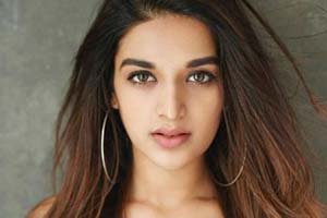Here's what's common between Nidhhi Agerwal and Prerna Arora