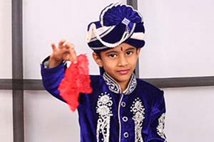 Six-year-old is Mumbai's youngest magician!