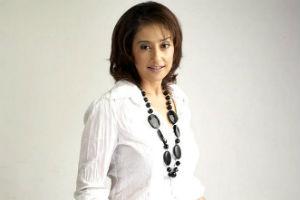 Manisha Koirala to play Sanjay Dutt's wife in Prasthaanam