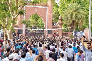 Situation peaceful at Aligarh Muslim University as student protests continue