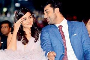 Ranbir Kapoor has eyes only for Alia Bhatt!