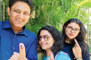 Anil Kumble and family make their vote count in Karnataka