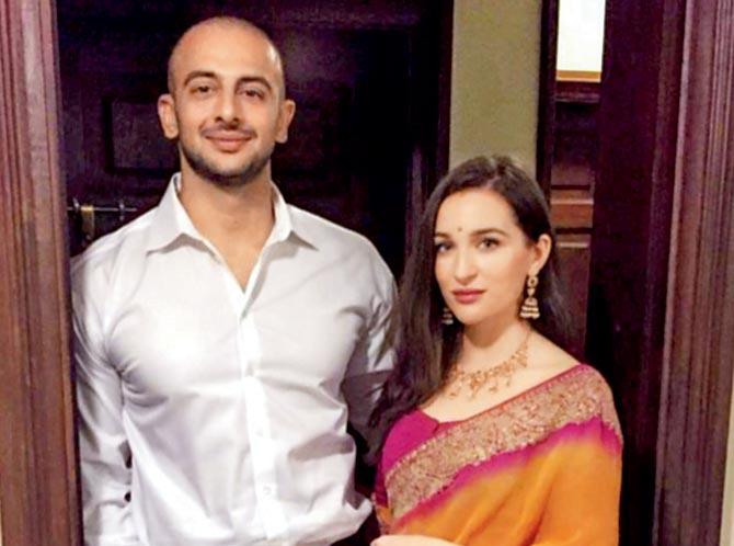 Arunoday Singh with wife Leeanna