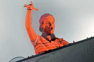 Musician Avicii committed suicide?