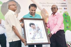 Sunil Gavaskar stresses on young cricketers enjoying the game