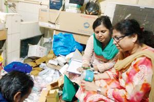 Mumbai Crime: Fake beauty products sold in used containers seized