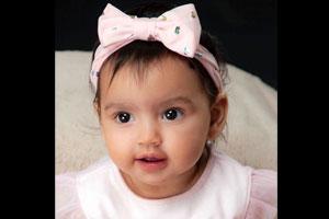 Esha Deol shares adorable picture of daughter Radhya Takhtani
