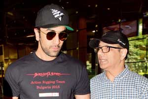 Ranbir Kapoor promotes his films in a unique way!