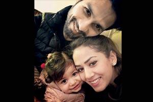 Shahid Kapoor puts babymoon on hold