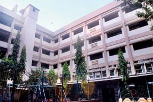 Mumbai: State education department orders inquiry against iconic Dadar school