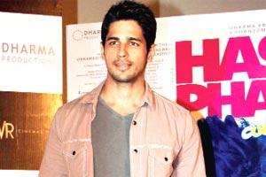 Sidharth Malhotra pens letter to PM Narendra Modi for animal safety