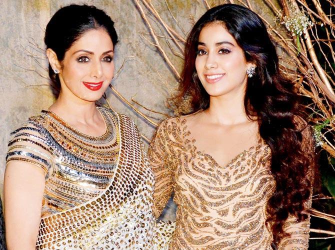 Late Sridevi with daughter Janhvi