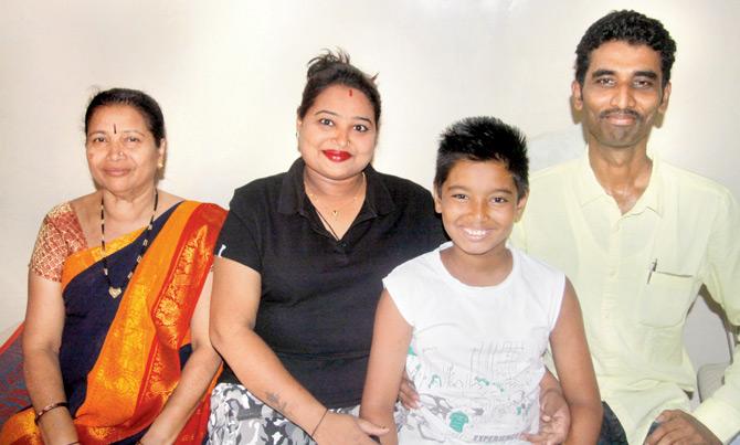 Amita Kadam with Swamini Lady Bouncers and her family. Pics/Mandar Tannu