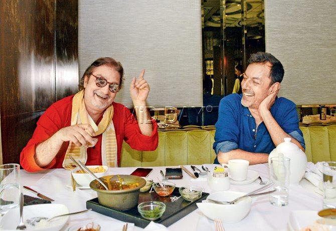 Vinay Pathak and Rajat Kapoor enjoy an Asian meal at Joss. pics/satej Shinde